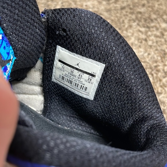 Retro 10 - Picture 2 of 4